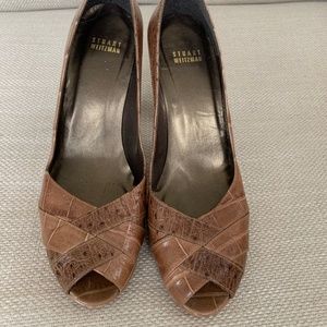 Beautiful Stuart Weitzman heels for the summer! size 9.5